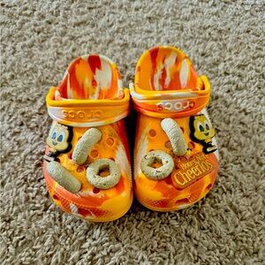 Honey Nut Cheerios x Classic Clog